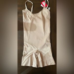 Spanks nude color size large brand new